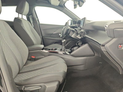 Peugeot 2008 PureTech 100 S&S Allure (13)