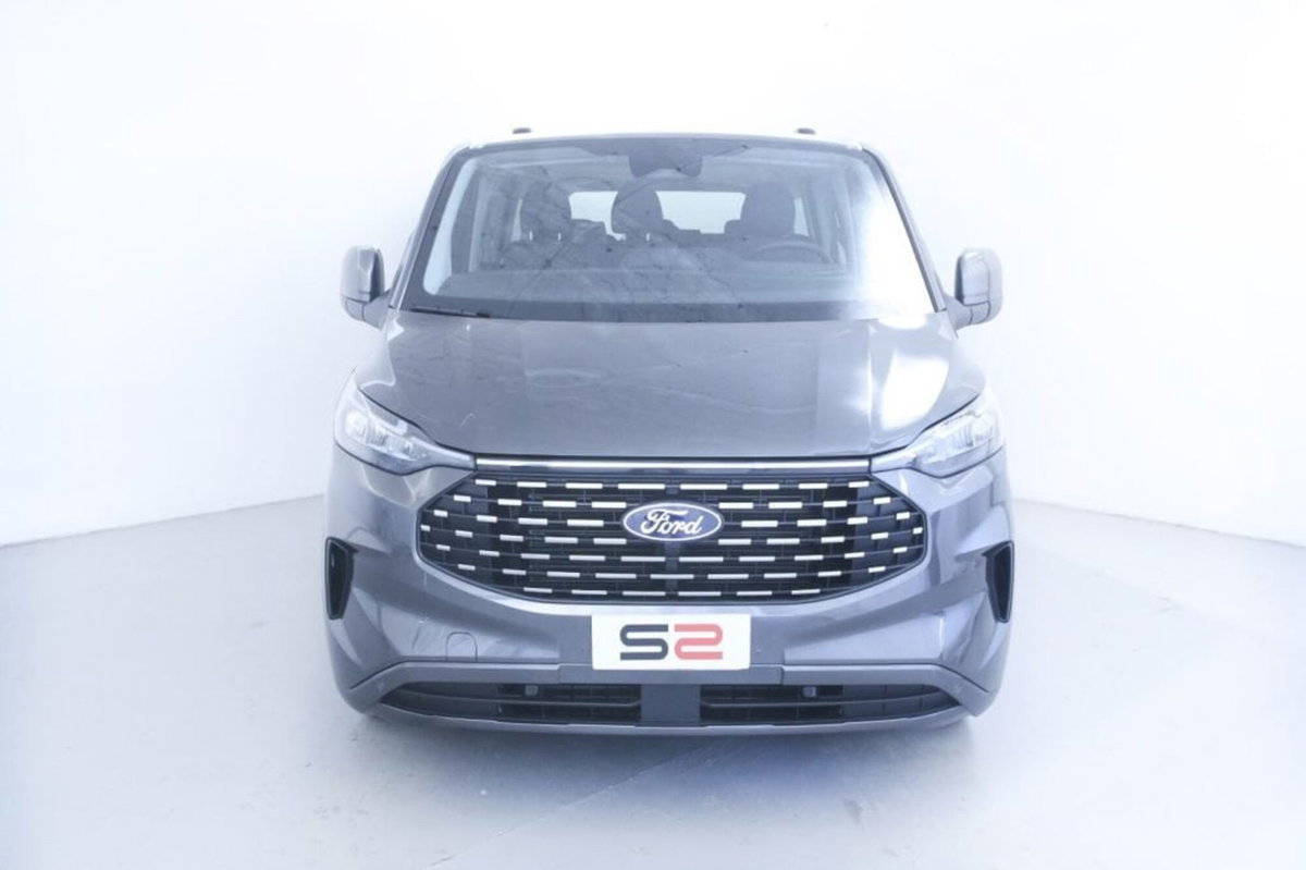 Ford Tourneo Custom 320 2.0 EcoBlue 170CV aut. PL Titanium (2)