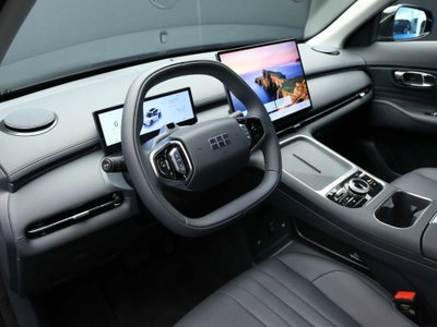 Geely Starray Starray EM-i 1.5 phev Pro auto (12)