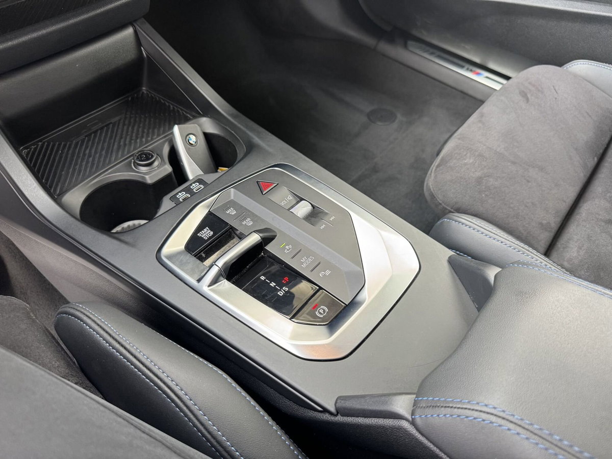 BMW Serie 1 118d MSport Pro auto (12)