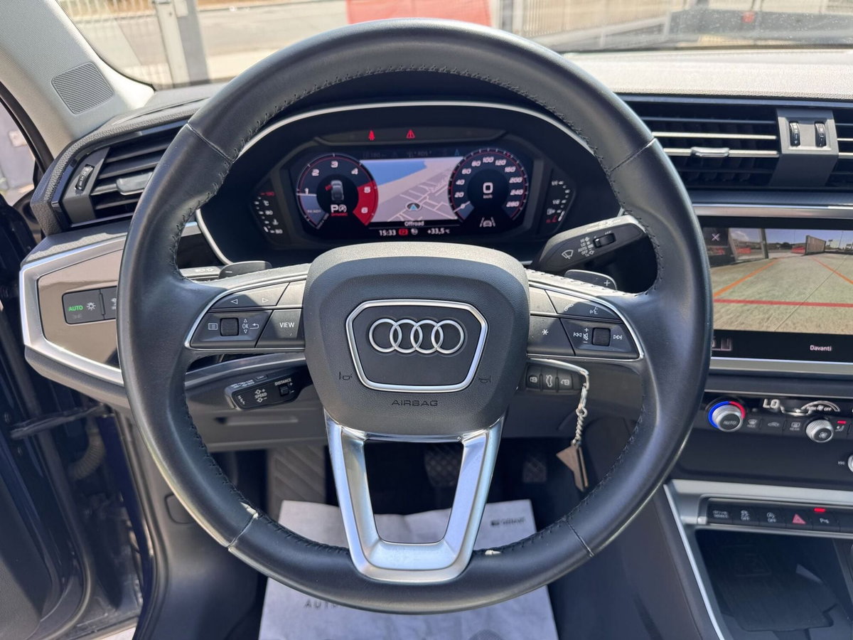 Audi Q3 Sportback 35 TDI quattro S tronic Business Plus (9)