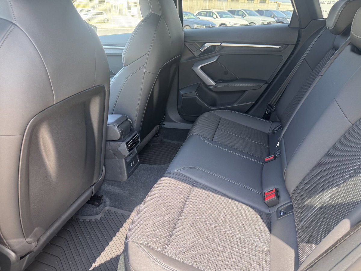 Audi A3 Sedan 35 TDI S tronic S line edition (19)