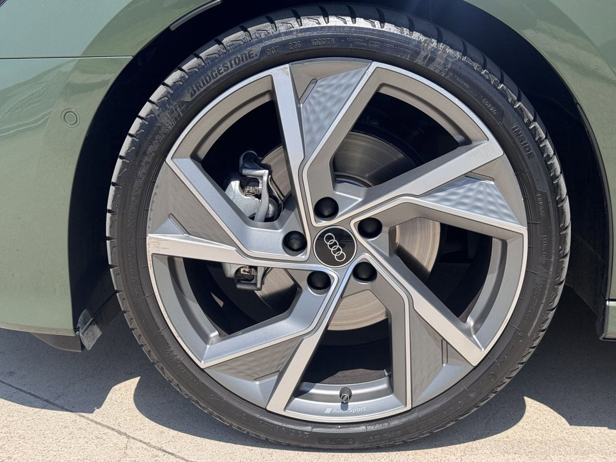 Audi A3 Sedan 35 TDI S tronic S line edition (8)