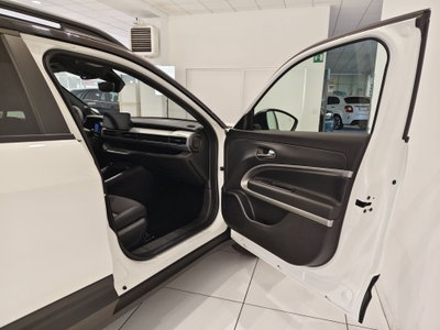 Jeep Avenger 1.2 turbo e-hybrid mhev Overland 4xe 145cv edct6 (14)