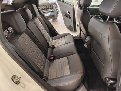 Jeep Avenger 1.2 turbo e-hybrid mhev Overland 4xe 145cv edct6 (5)