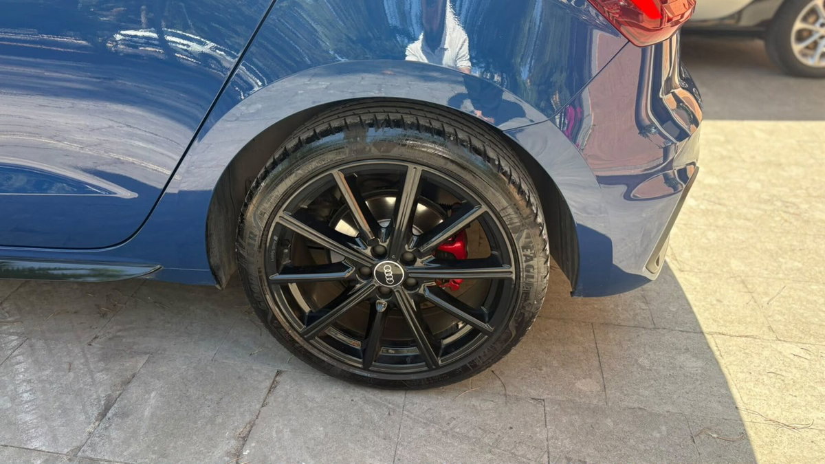 Audi A1 Sportback 40 TFSI S tronic S line edition (12)