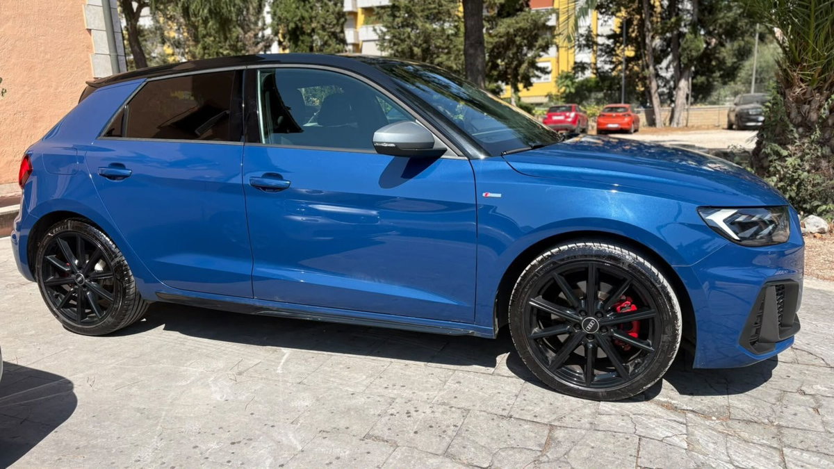 Audi A1 Sportback 40 TFSI S tronic S line edition (5)