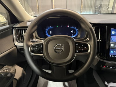 Volvo V60 Cross Country 2.0 b4 Plus awd auto (13)
