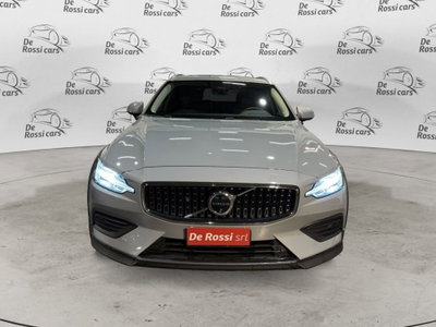 Volvo V60 Cross Country 2.0 b4 Plus awd auto (2)