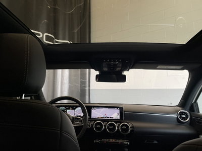 Mercedes-Benz Classe A 180 d Automatic Sport (11)