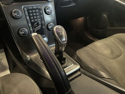 Volvo V40 D2 1.6 Momentum (12)