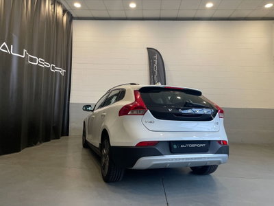 Volvo V40 D2 1.6 Momentum (4)