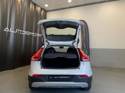 Volvo V40 D2 1.6 Momentum (6)