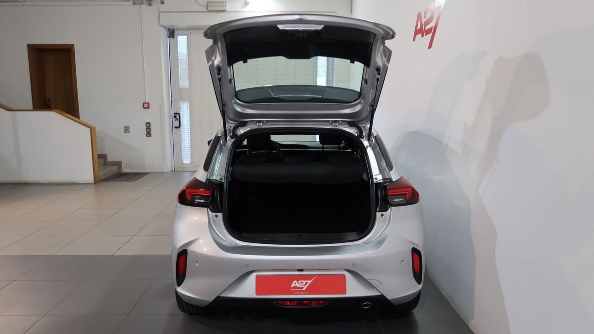 Opel Corsa 1.2 Corsa s&s 100cv (11)