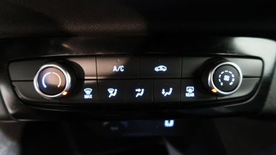 Opel Corsa 1.2 Corsa s&s 100cv (18)