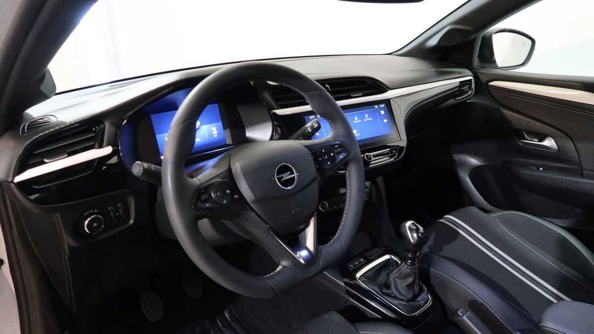 Opel Corsa 1.2 Corsa s&s 100cv (2)