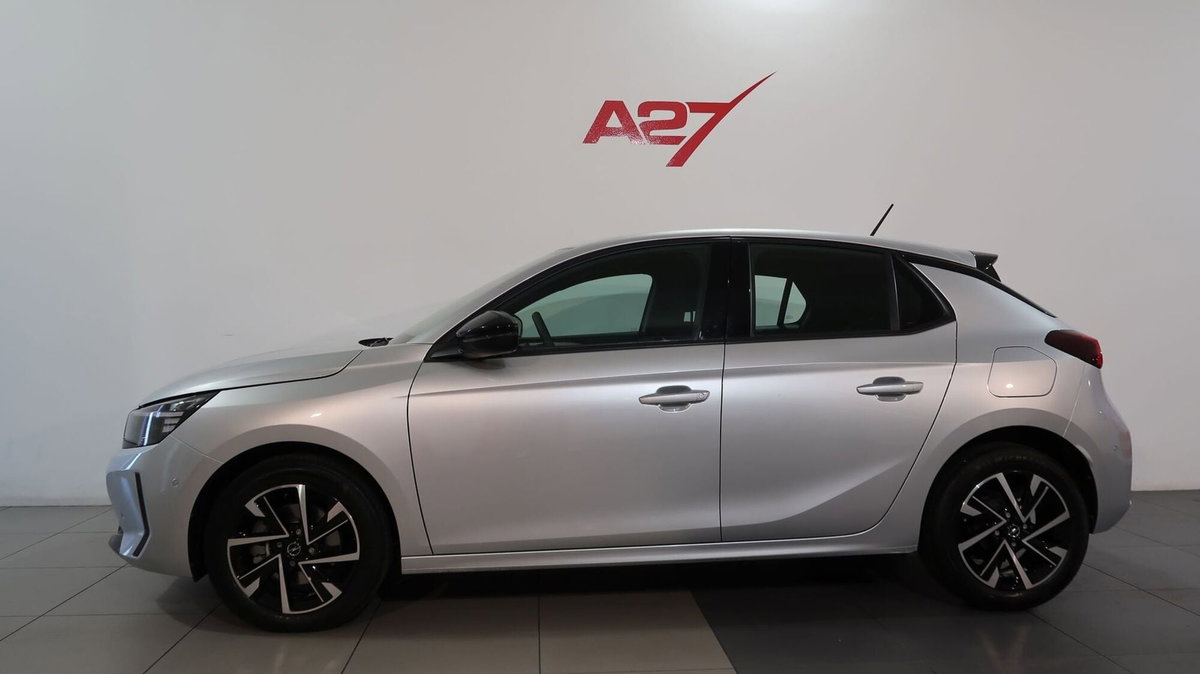 Opel Corsa 1.2 Corsa s&s 100cv (3)