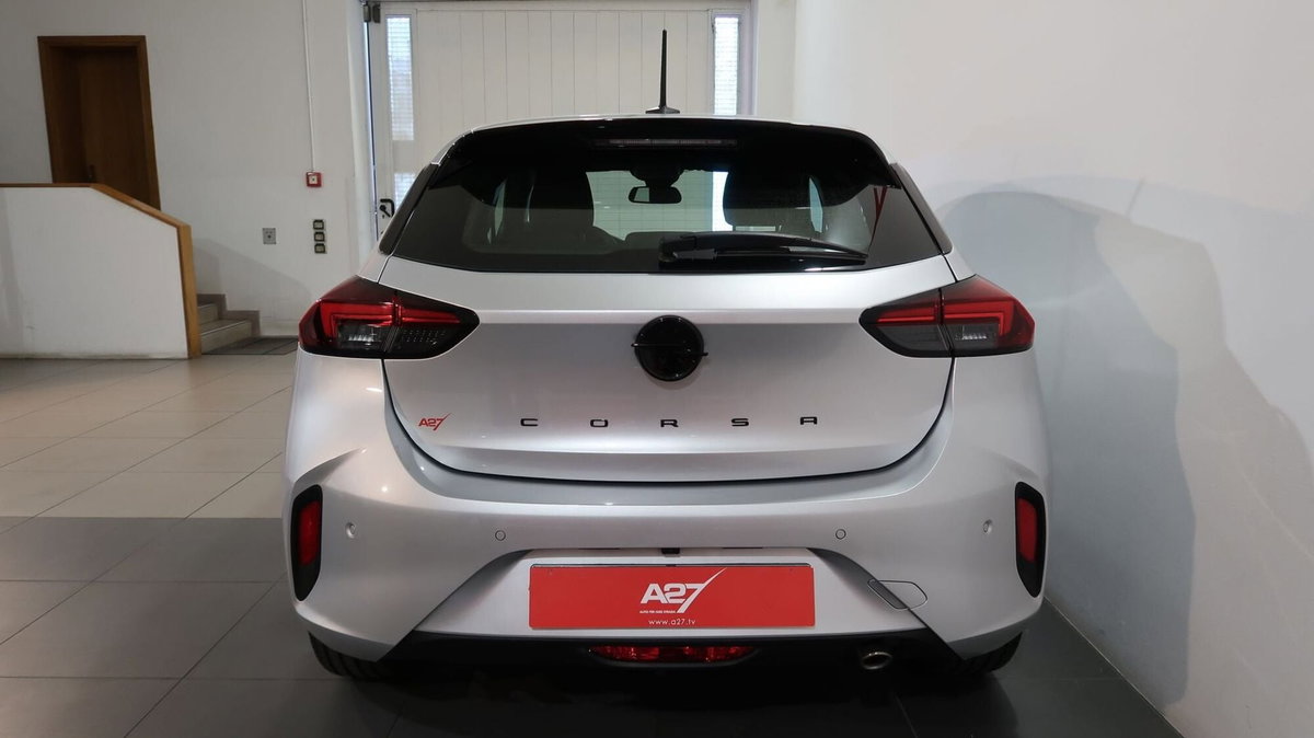 Opel Corsa 1.2 Corsa s&s 100cv (9)