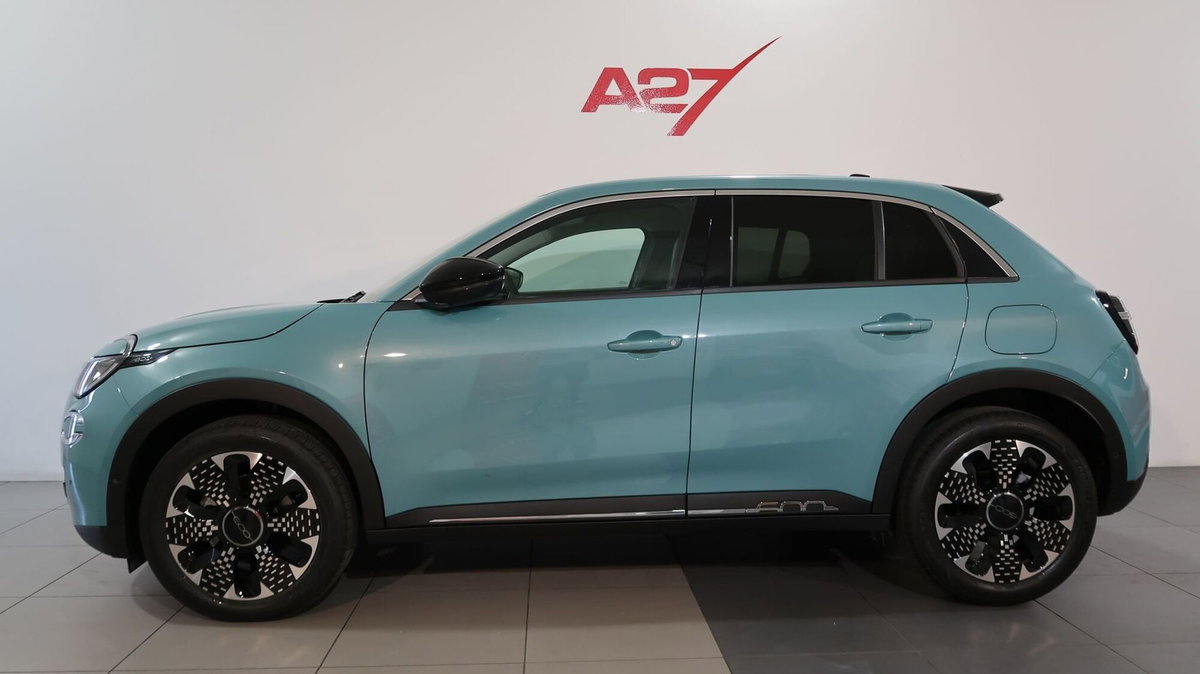 Fiat 600 1.2 hybrid La Prima II 145cv auto (3)