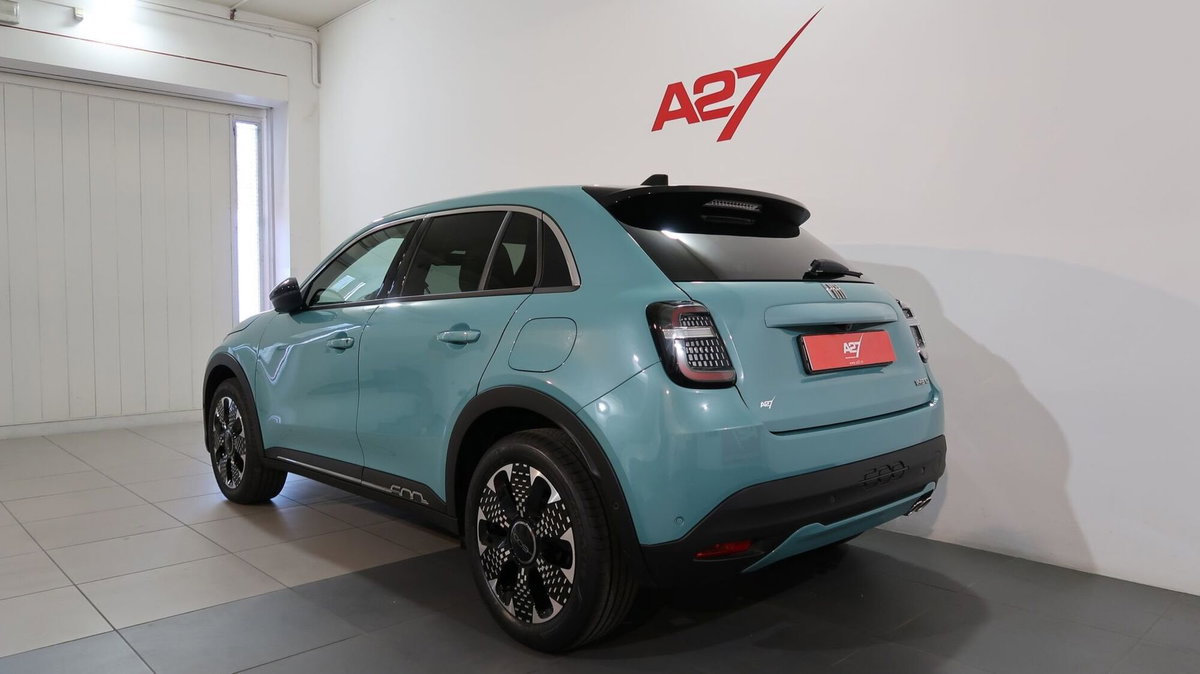 Fiat 600 1.2 hybrid La Prima II 145cv auto (5)