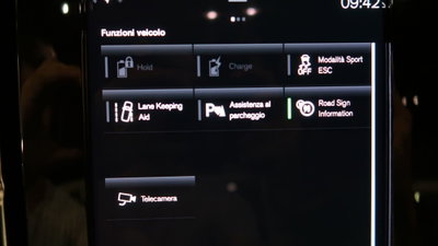 Volvo XC40 T4 Recharge Plug-in Hybrid automatico Core (11)
