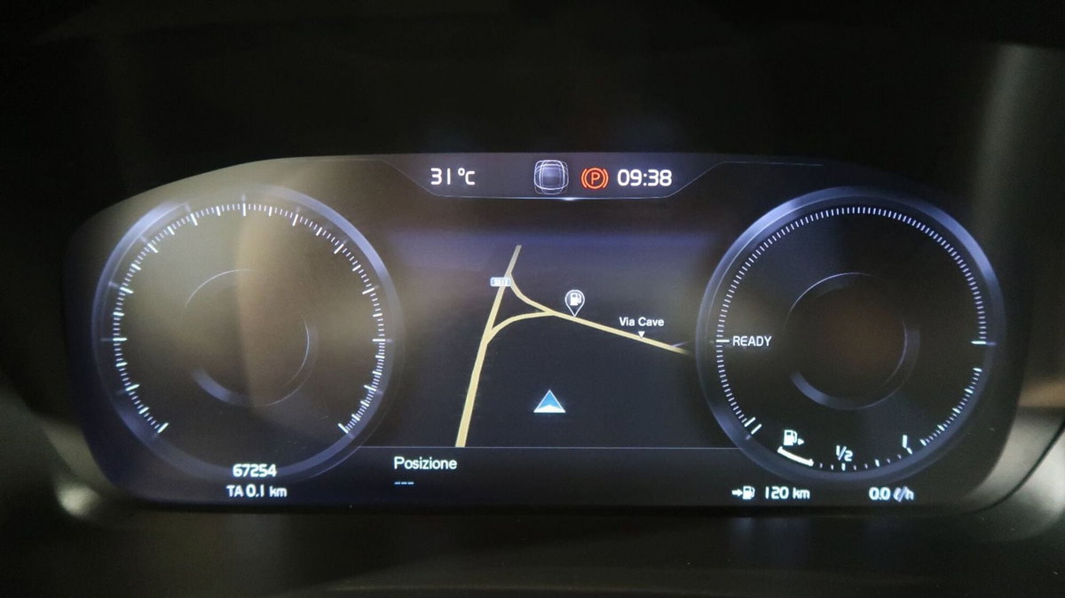 Volvo XC40 T4 Recharge Plug-in Hybrid automatico Core (16)