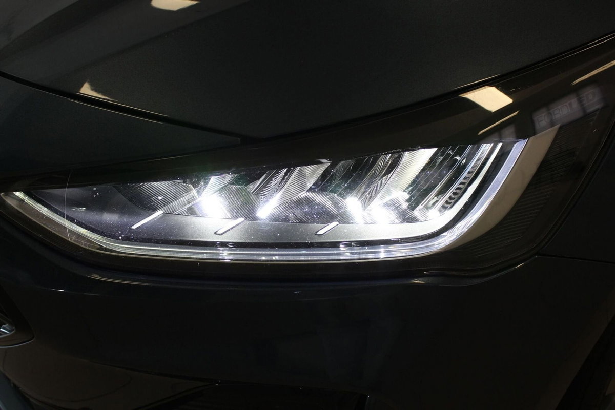 Ford Focus Station Wagon 1.0 EcoBoost 125 CV automatico SW ST-Line (3)