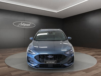 Ford Focus Station Wagon 1.0 EcoBoost 125 CV automatico SW ST-Line (2)
