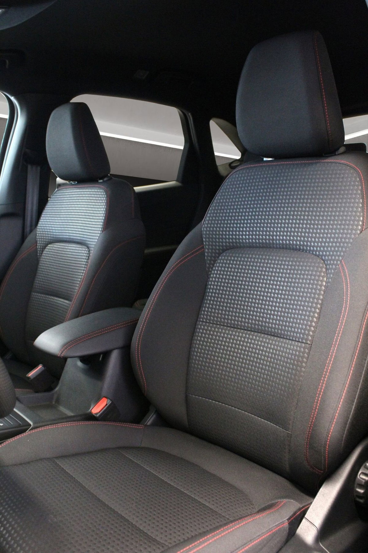 Ford Kuga 2.0 EcoBlue 120 CV aut. 2WD ST-Line X (10)