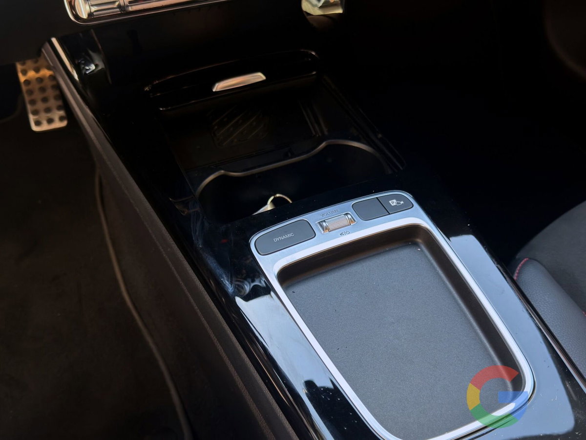 Mercedes-Benz Classe A 35 AMG 4Matic (11)