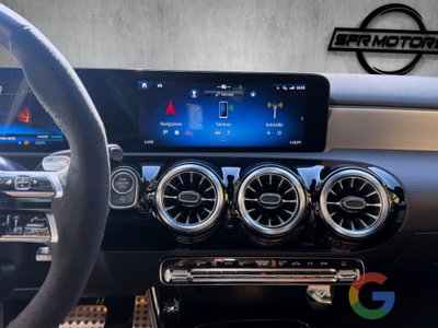 Mercedes-Benz Classe A 35 AMG 4Matic (12)