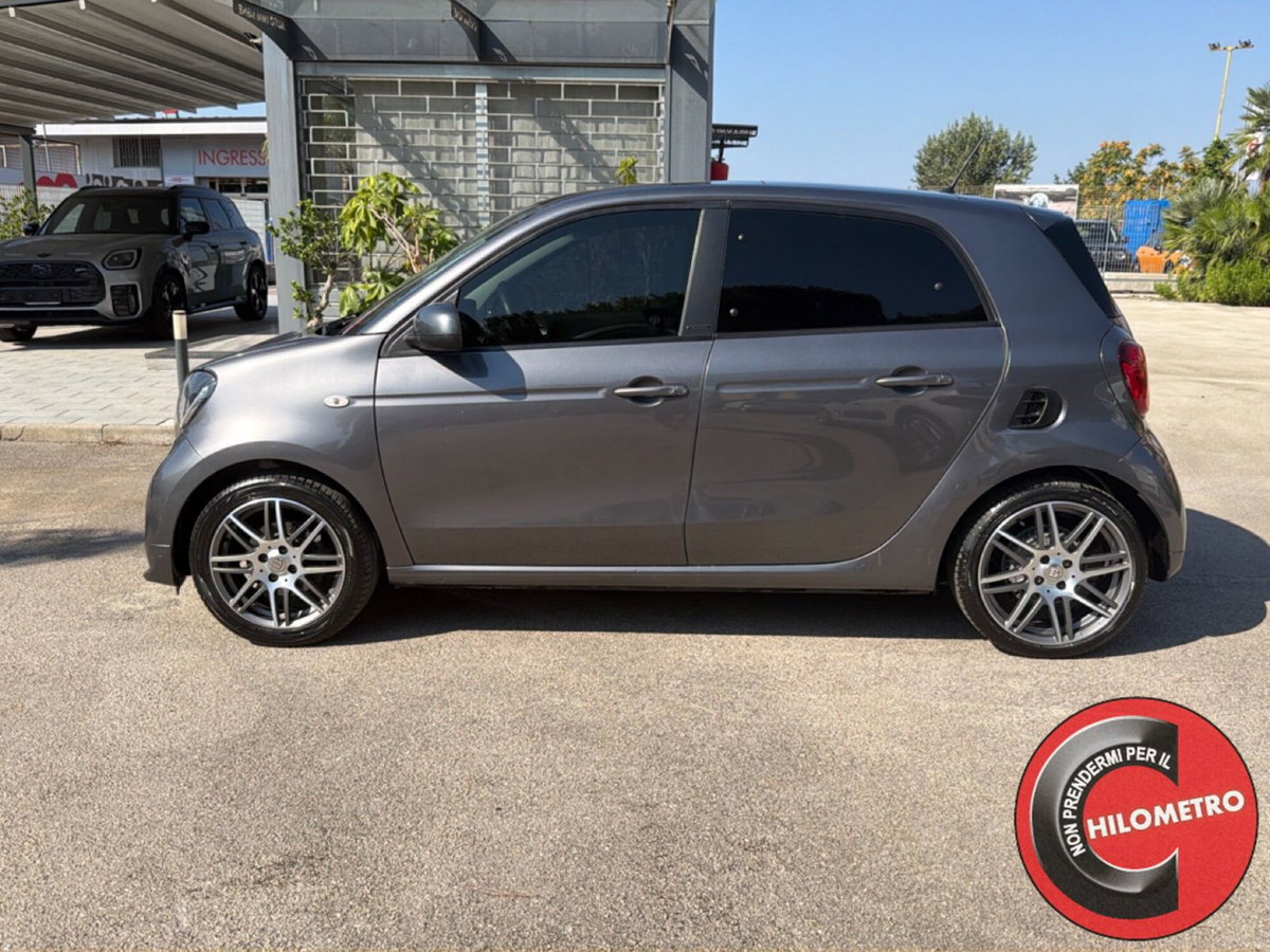 smart forfour forfour BRABUS 0.9 Turbo twinamic Xclusive (3)