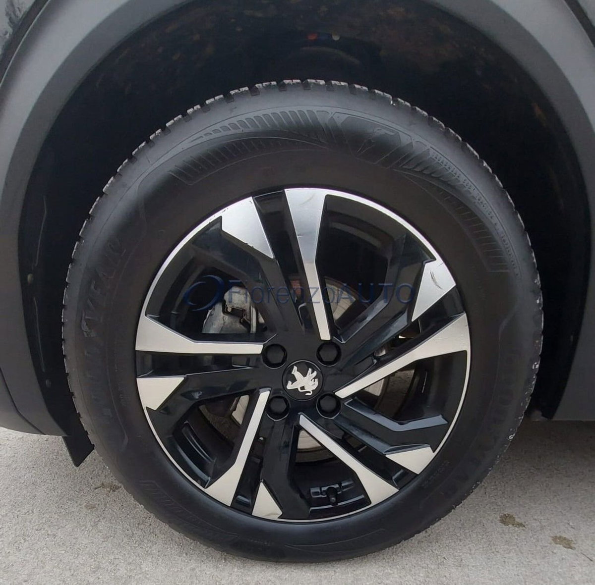 Peugeot 2008 1.2 puretech Allure s&s 130cv eat8 (8)