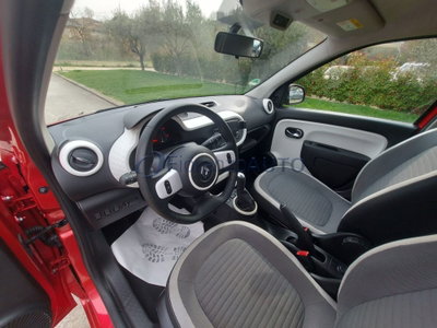 Renault Twingo 1.0 SCe Wave (11)