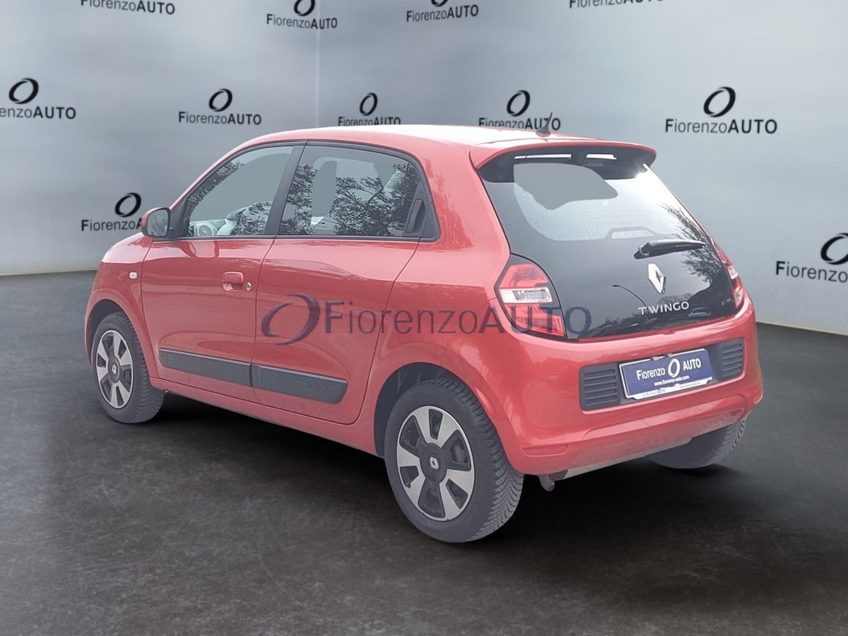 Renault Twingo 1.0 SCe Wave (4)