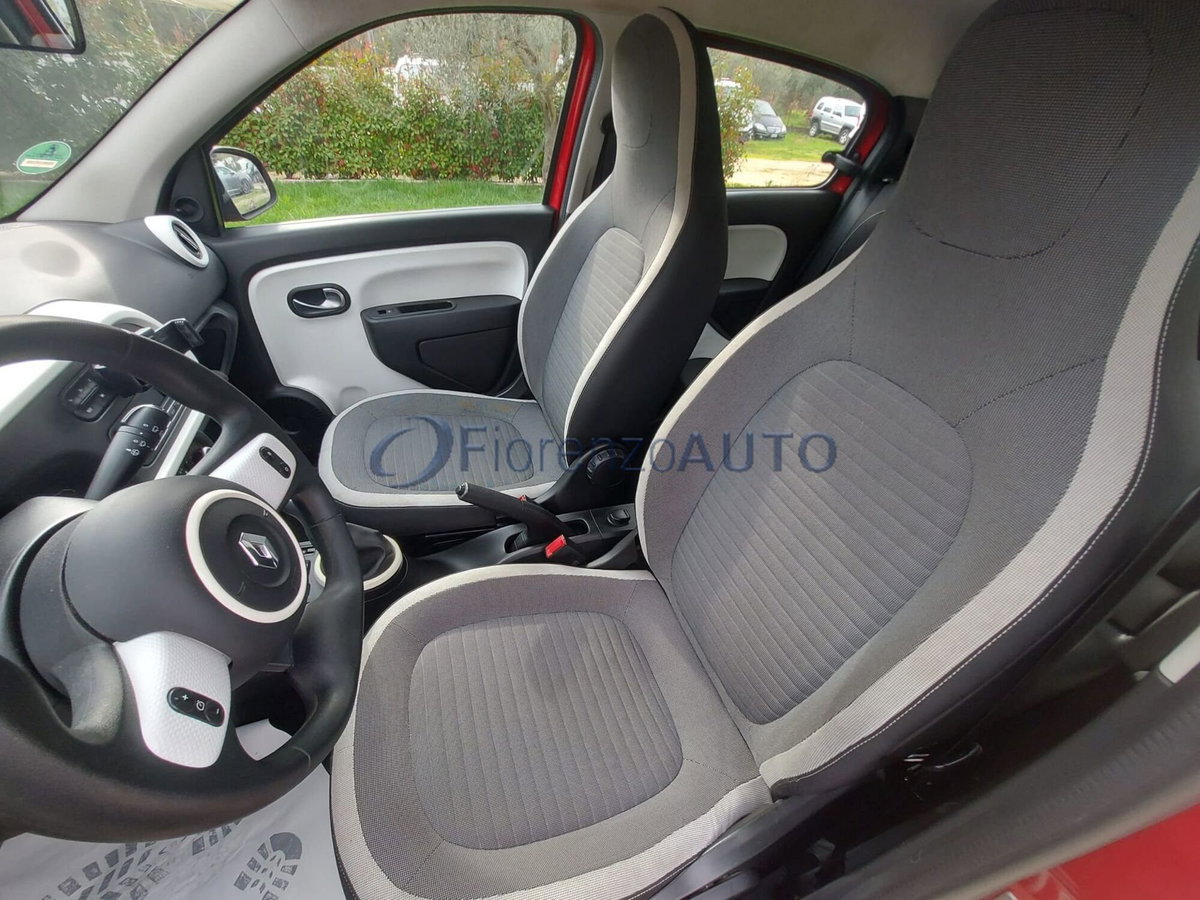 Renault Twingo 1.0 SCe Wave (7)