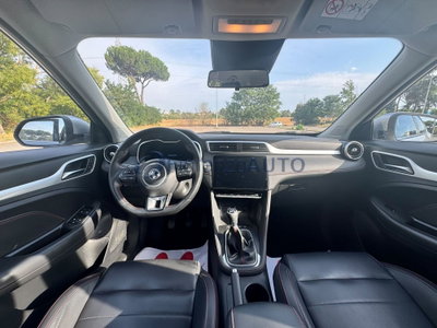 Mg ZS ZS 1.5 Luxury (10)