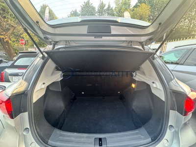 Mg ZS ZS 1.5 Luxury (9)