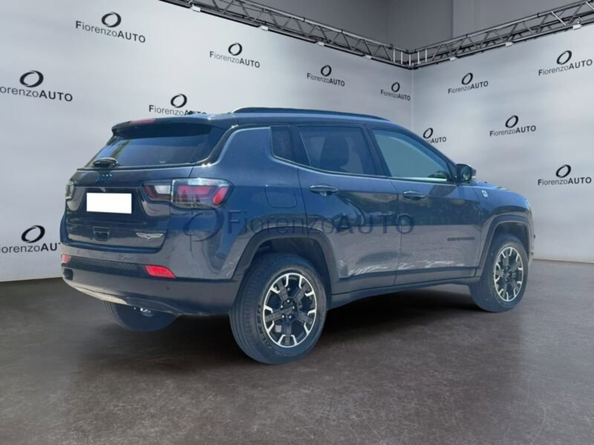 Jeep Compass 1.3 turbo t4 phev Trailhawk 4xe auto (7)