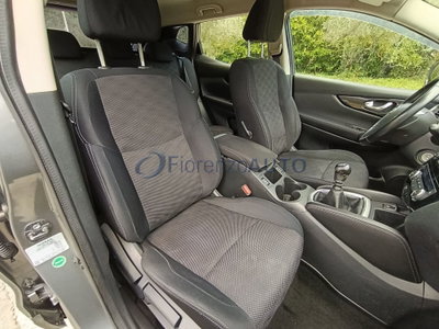 Nissan Qashqai 1.6 dCi DPF Tekna (13)