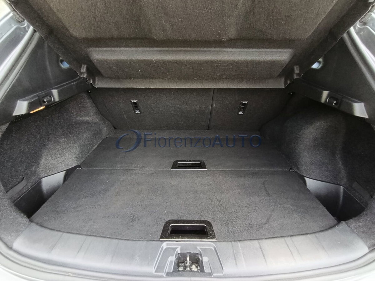 Nissan Qashqai 1.6 dCi DPF Tekna (9)