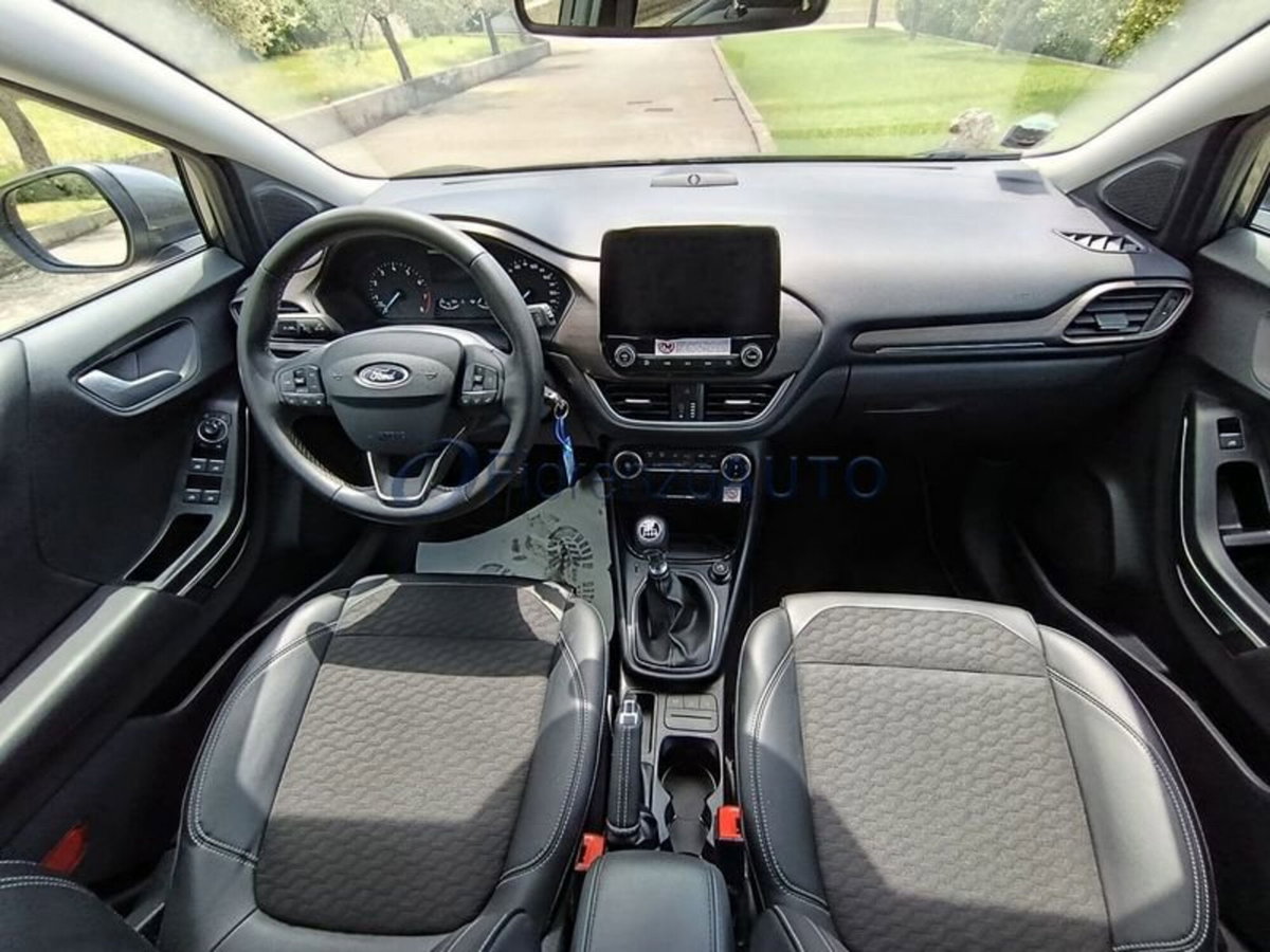 Ford Puma 1.0 EcoBoost Hybrid 125 CV S&S aut. Titanium Design (10)