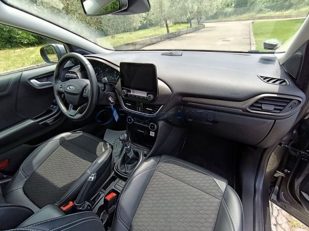 Ford Puma 1.0 EcoBoost Hybrid 125 CV S&S aut. Titanium Design (11)