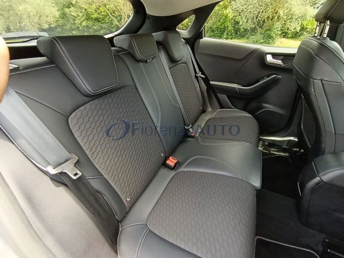 Ford Puma 1.0 EcoBoost Hybrid 125 CV S&S aut. Titanium Design (13)