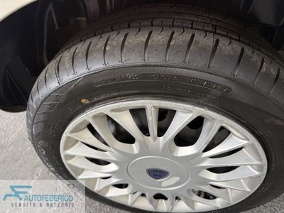 Lancia Ypsilon 1.3 MJT 16V 95 CV 5 porte S&S Platinum (13)