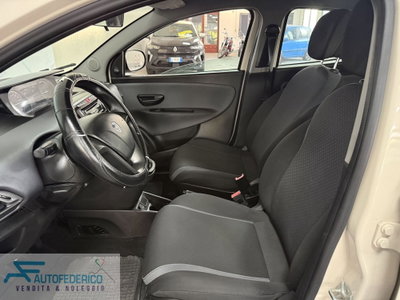 Lancia Ypsilon 1.3 MJT 16V 95 CV 5 porte S&S Platinum (8)