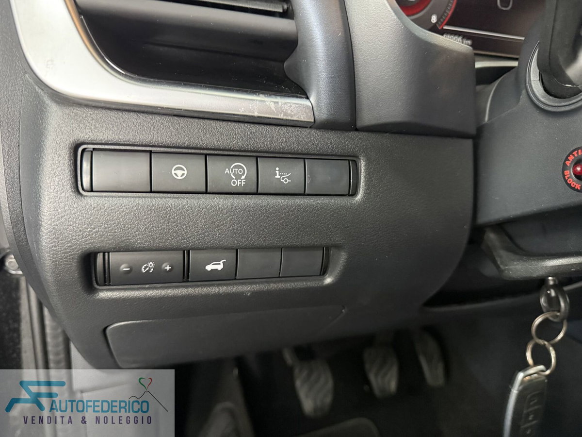 Nissan Qashqai 1.3 mhev Tekna 2wd 140cv (17)