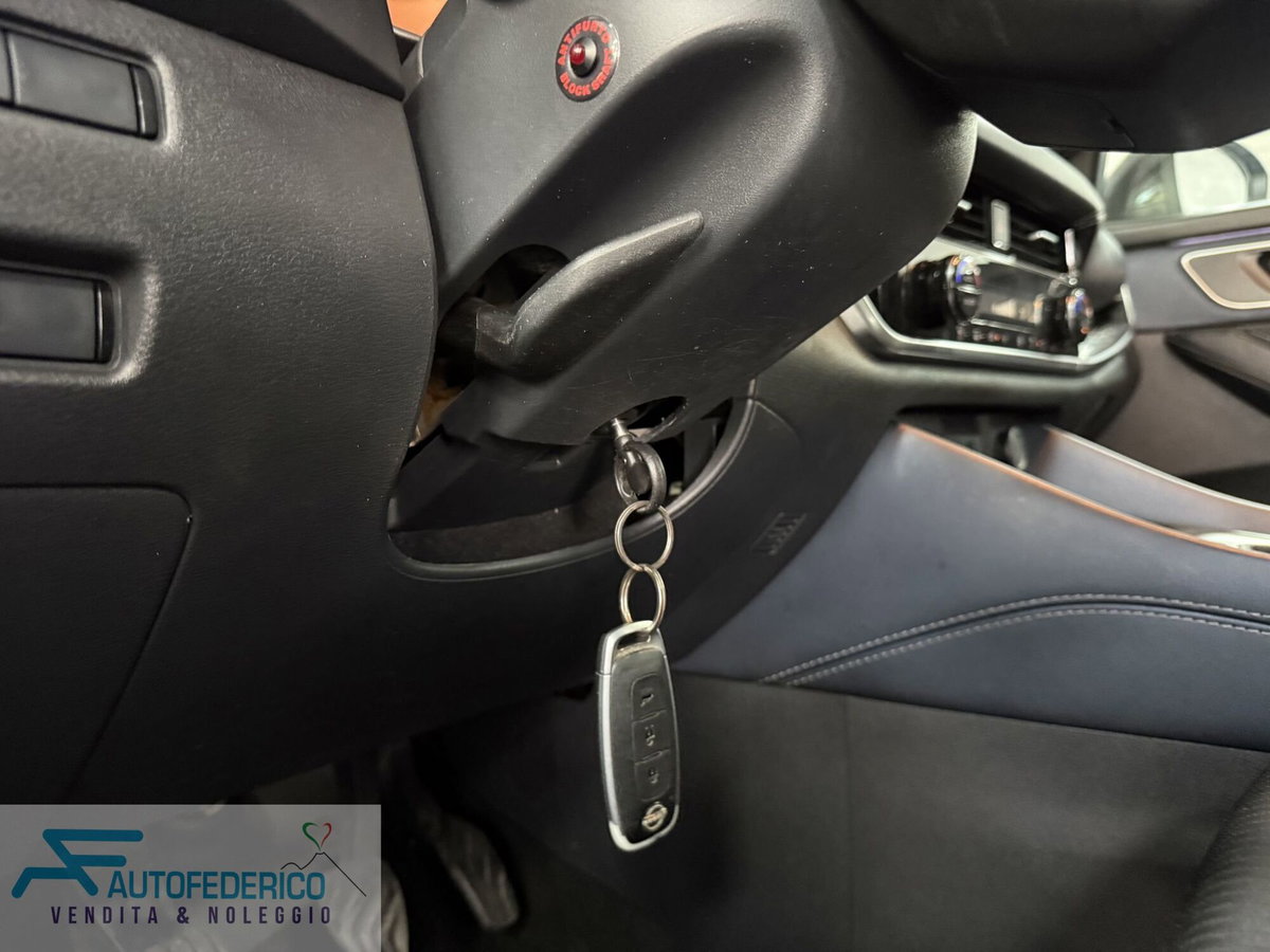 Nissan Qashqai 1.3 mhev Tekna 2wd 140cv (18)