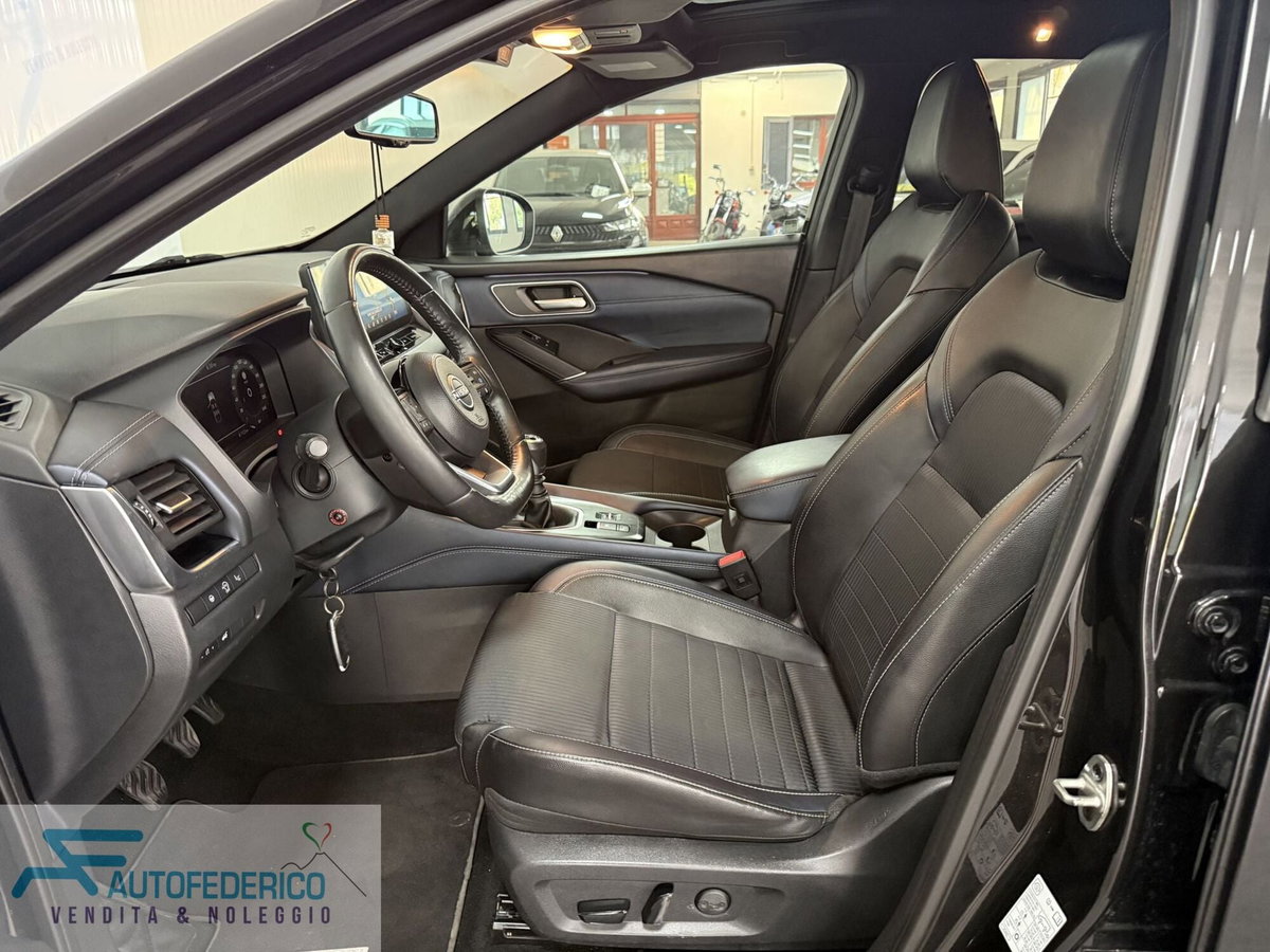 Nissan Qashqai 1.3 mhev Tekna 2wd 140cv (8)
