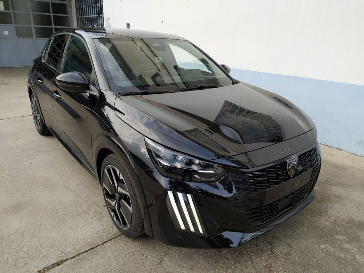 Peugeot 208 motore elettrico 136 CV 5 porte GT (16)